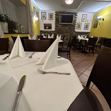 Wildschoenauer Bahnhof Hotel