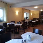 Hotell Wildschoenauer Bahnhof 2*